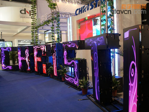 Christie® MicroTiles™(chung)µȫ(sh)@ʾĻ