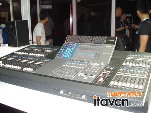palm 2011R{_M7CL-48ES