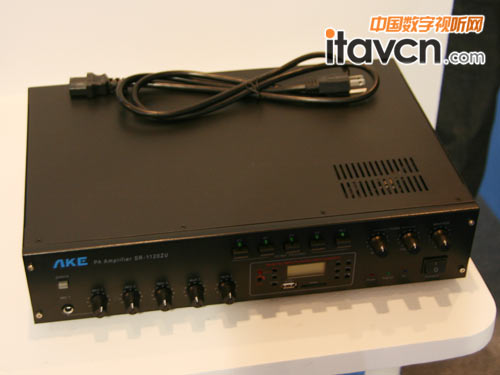 AKE SR-1102ZU