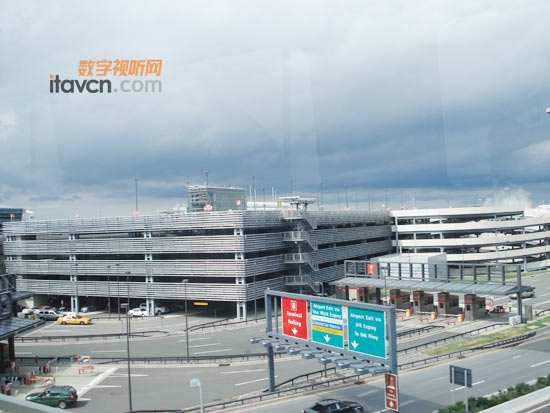 (gu)infocomm2011֮УC(j)(chng)ͣ܇