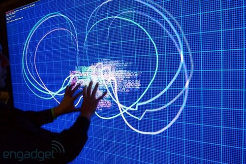 82Ӣ|@ʾSIGGRAPH 2011