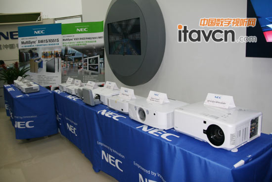 NECСȫ̽ͶӰCչʾ500ledƳϵͶӰͶӰȫչ