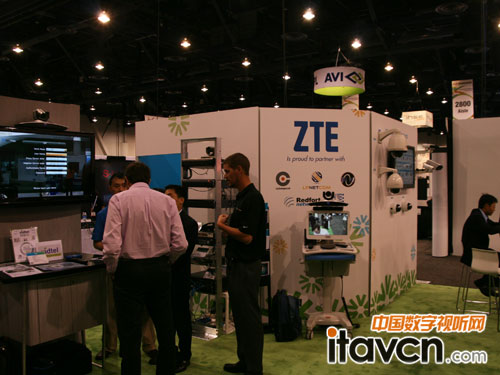 ZTE T800ҕӍϵy(tng)F(xin)(gu)Infocomm2012