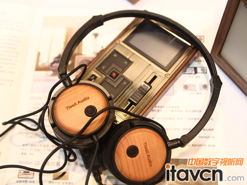 Tivoli AudioӽCRadio Silenz