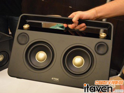 owBoombox