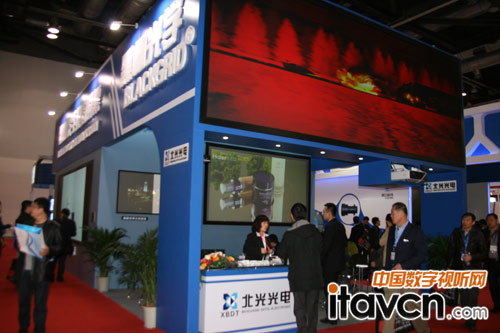 Infocomm2013չͶӰ@ʾƷ